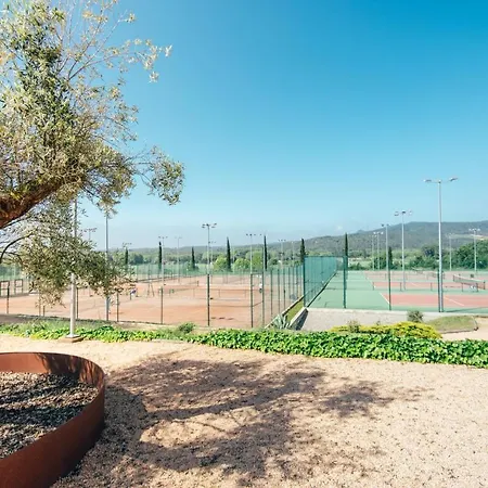 Mas Solà 4*